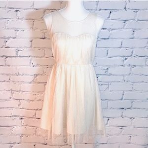 Pins & Needles - Sweetheart Lace Mini Dress